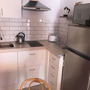 https://terrasse-wintersonne-zentral-gemtlich-einfach.in-canary-islands.com